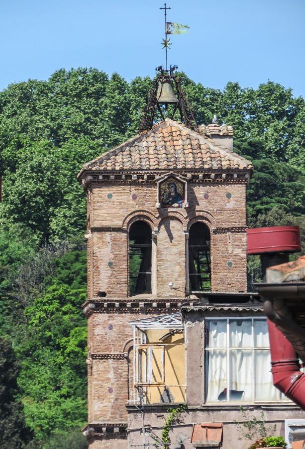 Mattia'S Penthouse - View Over Trastevere Roofs Rome Bagian luar foto