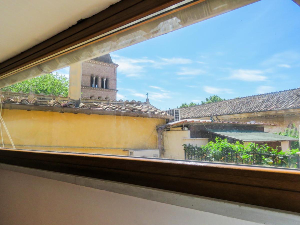 Mattia'S Penthouse - View Over Trastevere Roofs Rome Bagian luar foto
